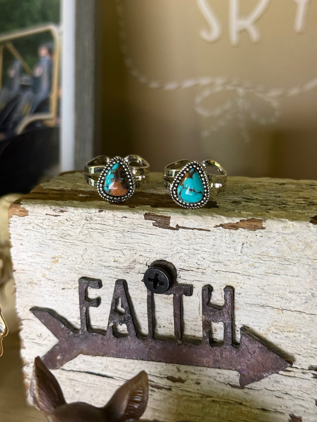Western Teardrop Stone Adjustable Ring “Turquoise”