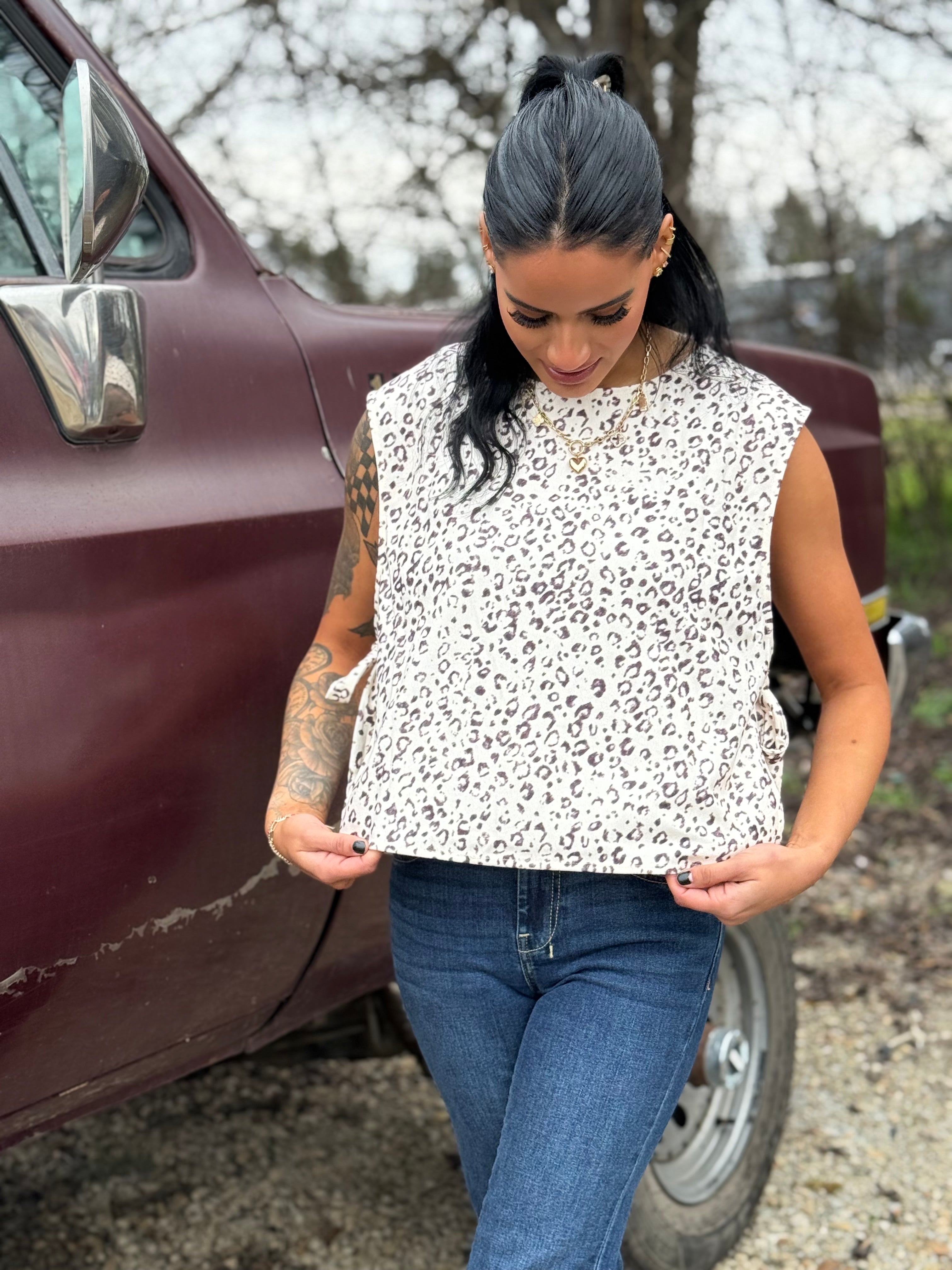 Western Leopard Print Knot Side Twill Vest