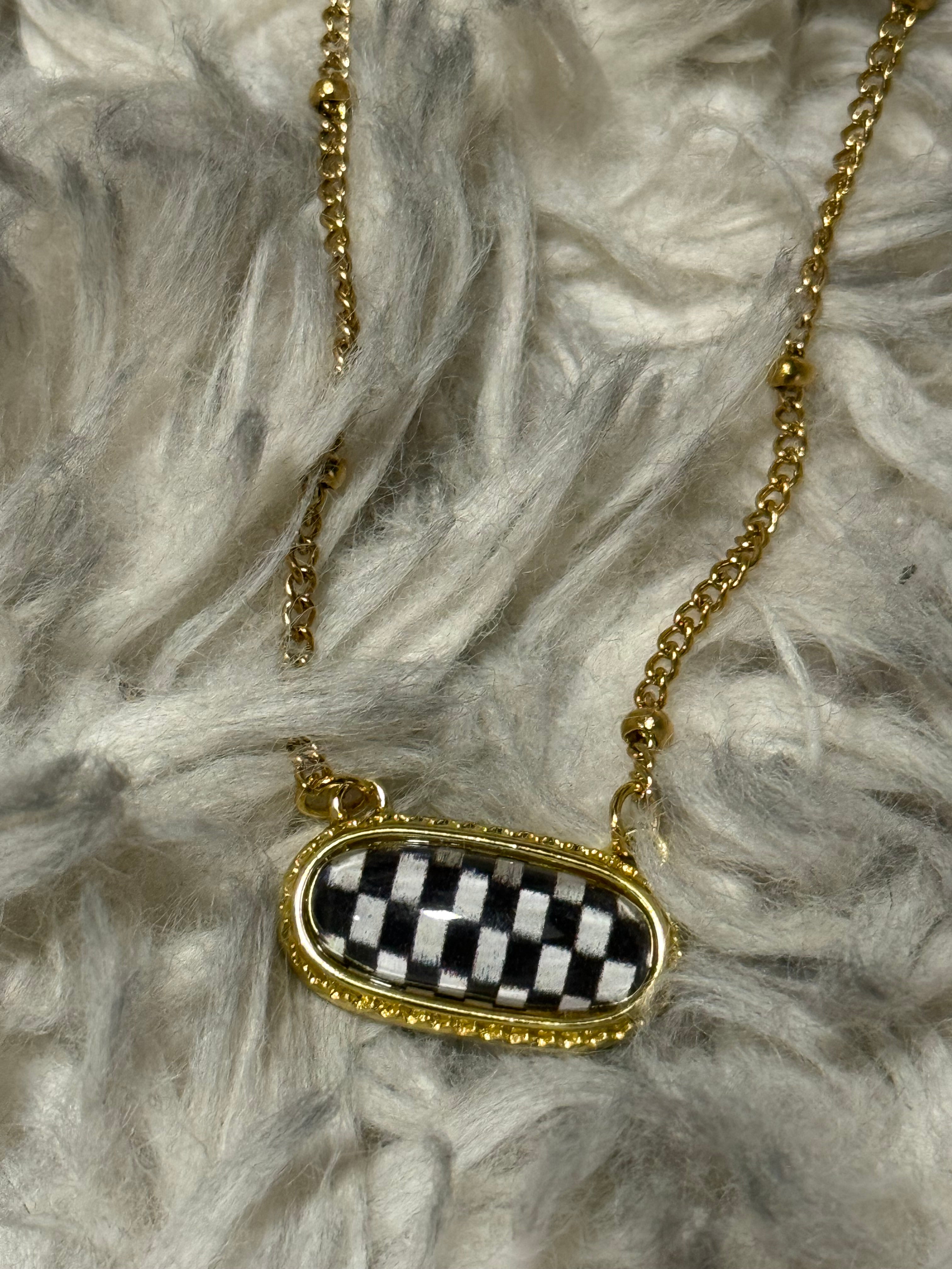 Checkered  Necklace “Gold”