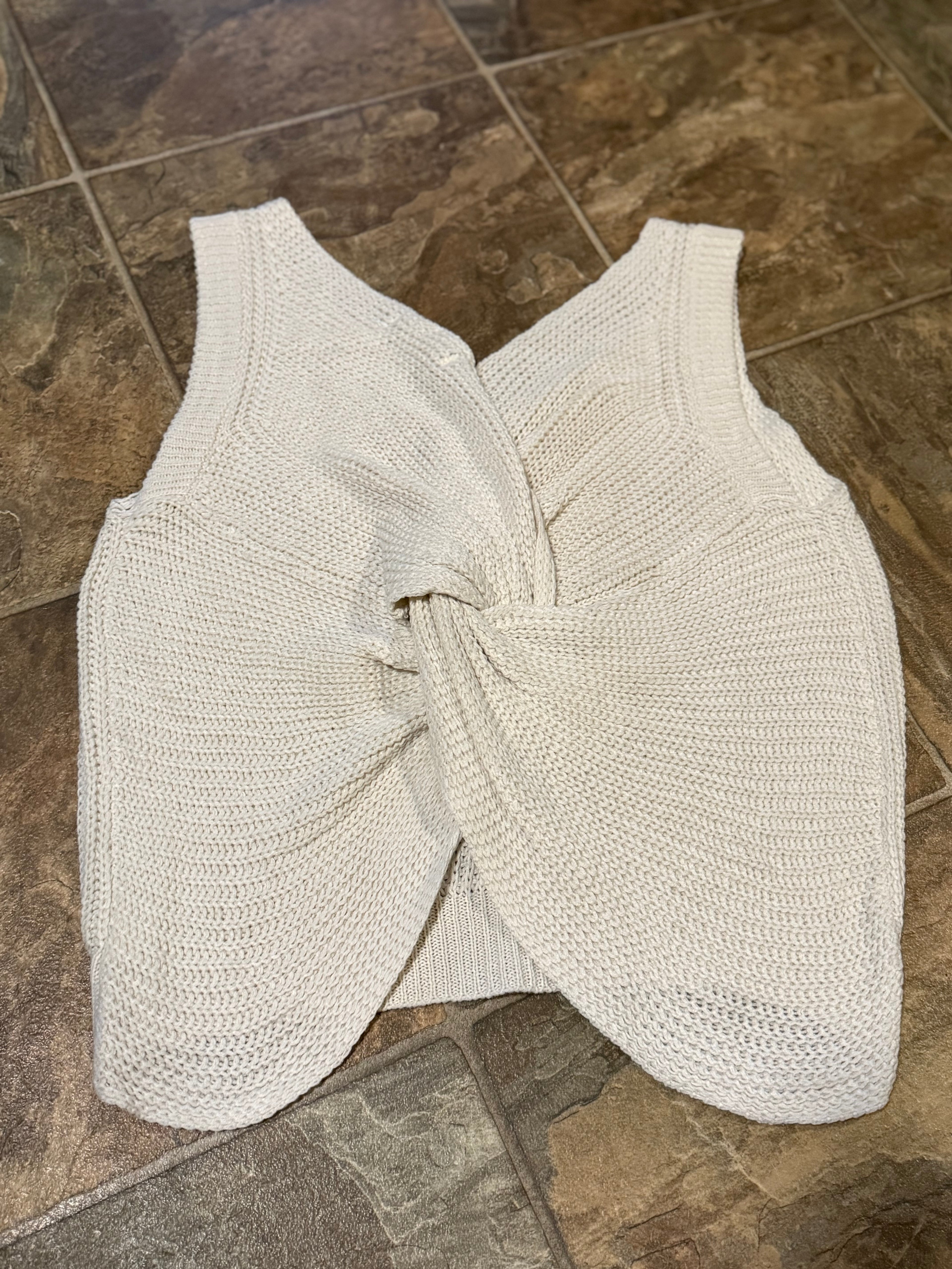 Hamptons Twist Back Tank