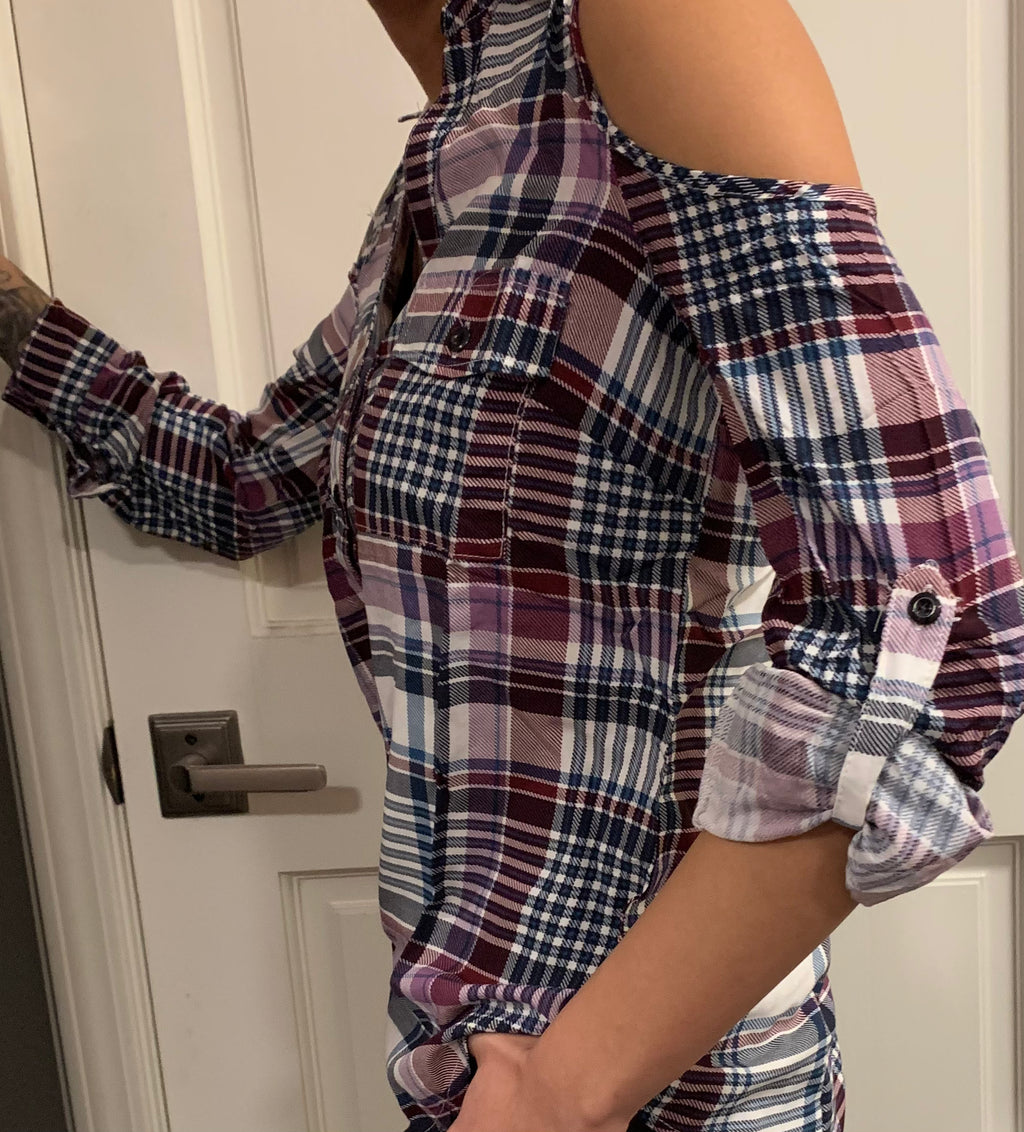 Women’s Sleeveless Collared Floral Back Plaid Top
